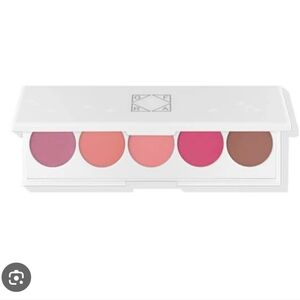 OFRA Signature Blush Palette